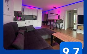 100 qm Penthouse, Self-Check-In, 2 Parkplätze